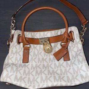 Michael Kors Medium Shoulder Purse